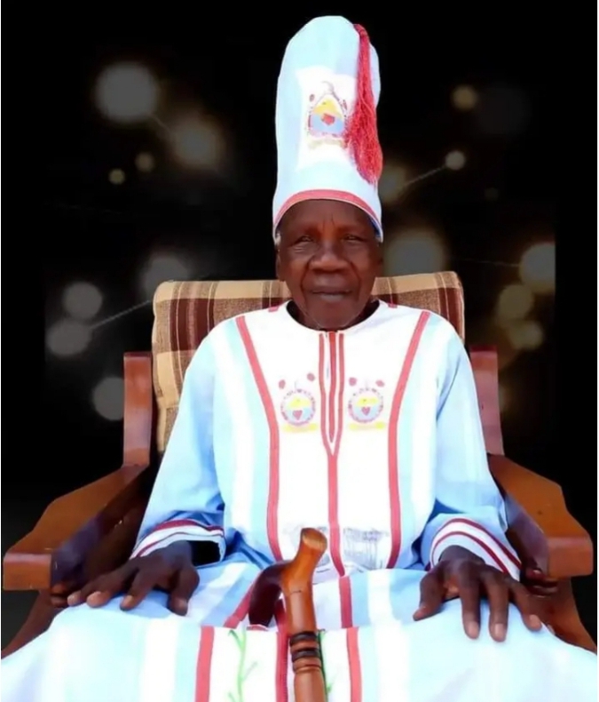 Lugbara mourns the death of their King (Paramount Chief) Agofe III